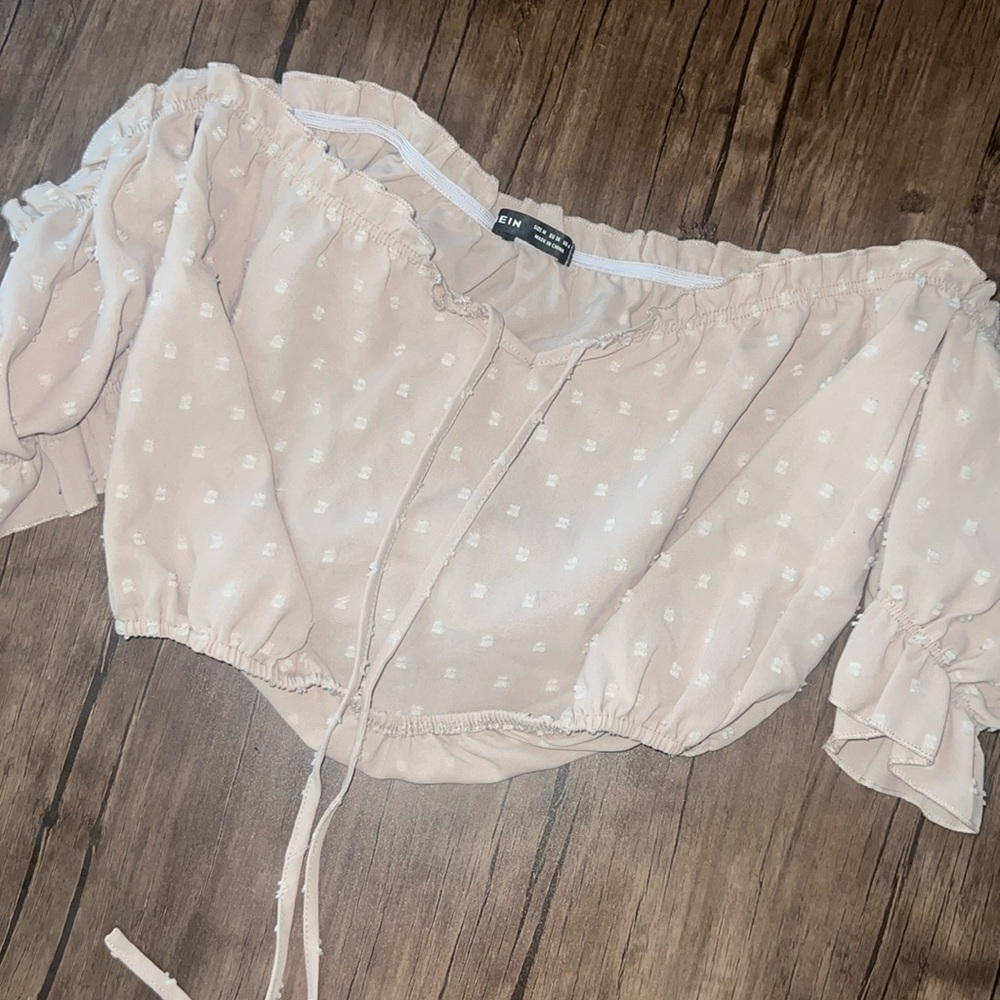 M off the shoulder shirt